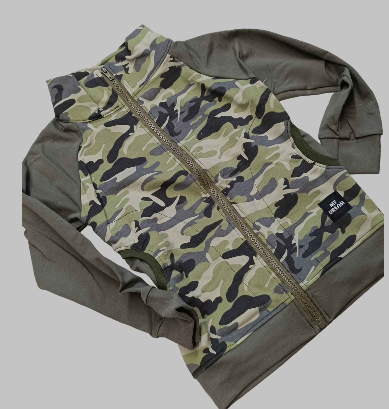  mikina na zip  vel.122