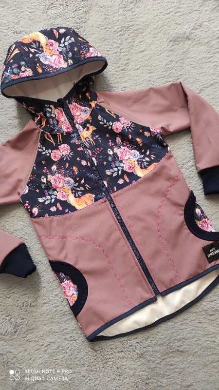 Bunda tmavší starorůžová + srnky (více možných barev)