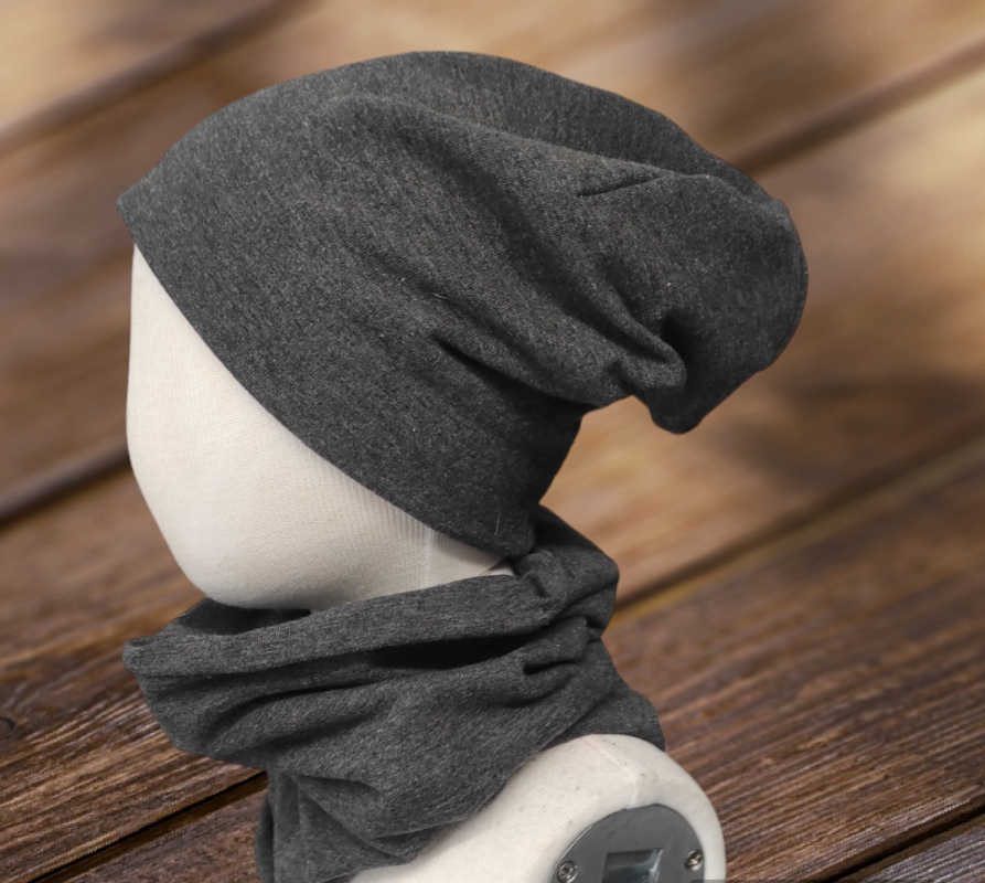 Čepice a nákrčník 44-48