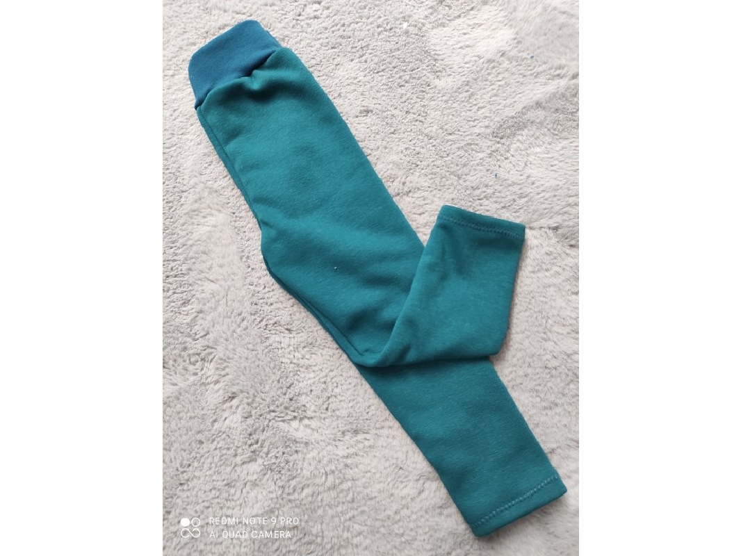 Zateplené legíny z warmkeeper PETROLEJ