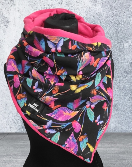 Barevný motýl / růžový flees